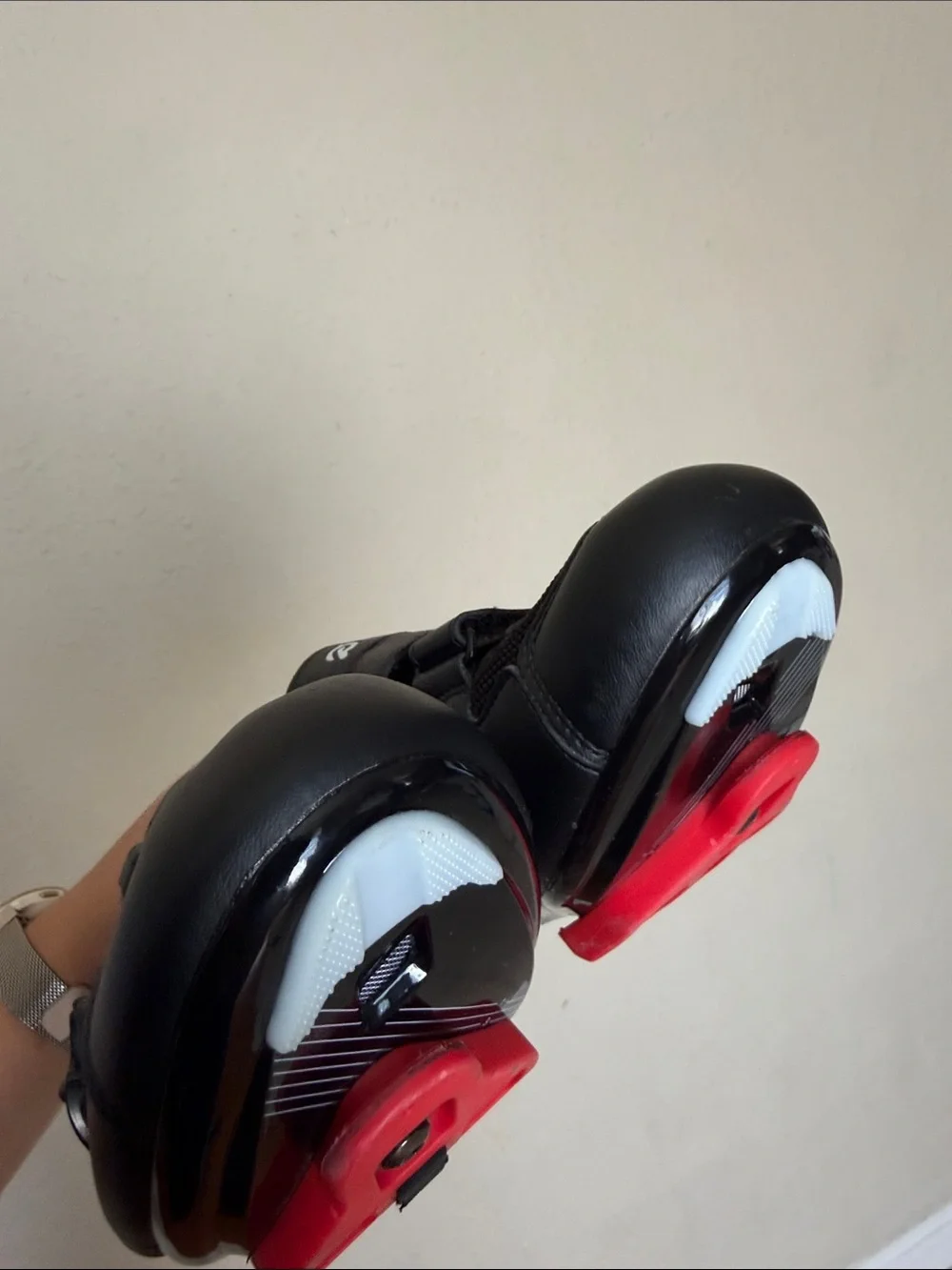 Peloton Cycling Shoes, Black, EU Size 40 (US Men - Size 7.5, US Women - Size 9)